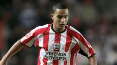 watch:-16-year-old-walcott-nets-first-fa-cup-goal-for-southampton