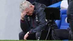 moyes-apologises-to-fans-after-heavy-chelsea-loss