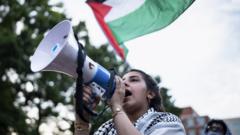 george-washington-university:-dc-police-shut-down-pro-palestine-campus-protest