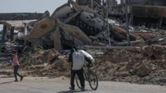 rafah:-un-says-80,000-have-fled-gaza-city-as-israeli-strikes-intensify