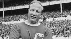 jeff-whitefoot:-busby-babe-and-nottingham-forest-fa-cup-winner-dies-aged-90