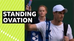 wimbledon-2024-video:-andy-murray-walks-out-on-centre-court-to-standing-ovation